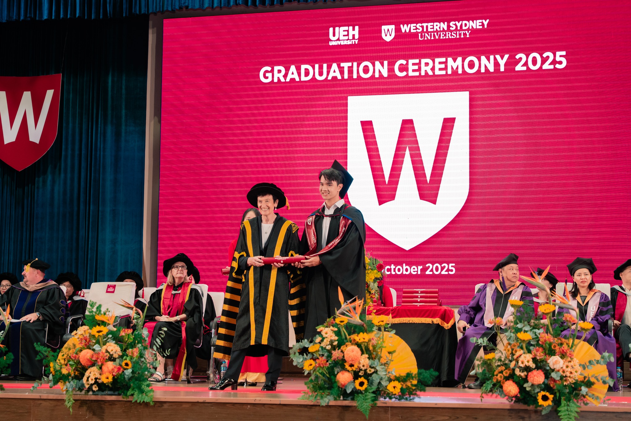 Western Sydney... - Western Sydney University Vietnam