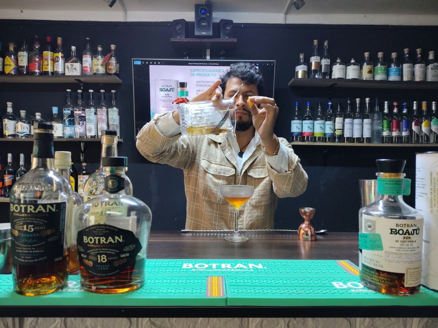 Amauta Bar School - Nuestro programa #cocteleoencasa lanza al mercado ...