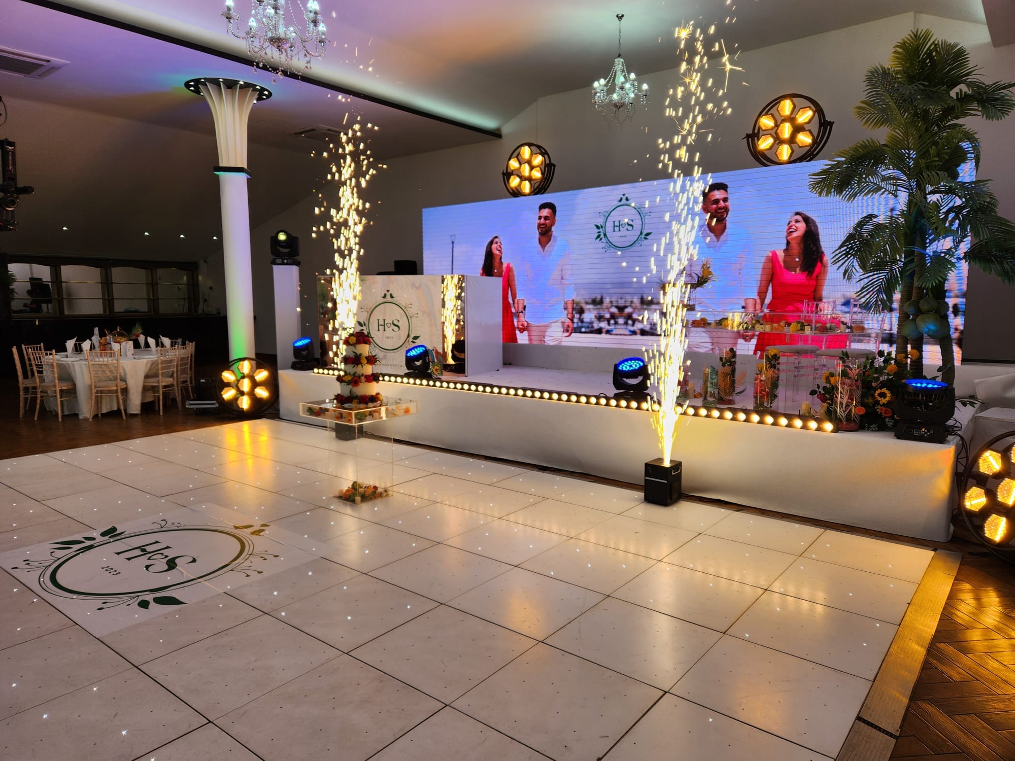 The Wedding Reception of... - MK Roadshow - Weddings & Events | Facebook