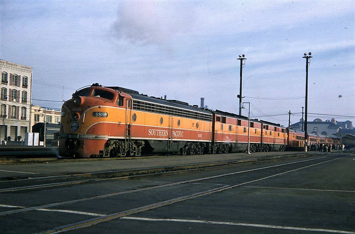 NOLA Rails - SP train #98 the Coast Daylight car #6018 at... | Facebook