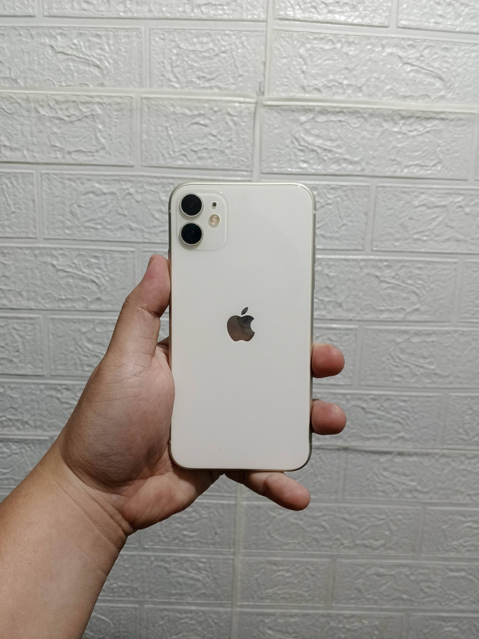 iPhone 11 64gb - Pearl White (RUSH)