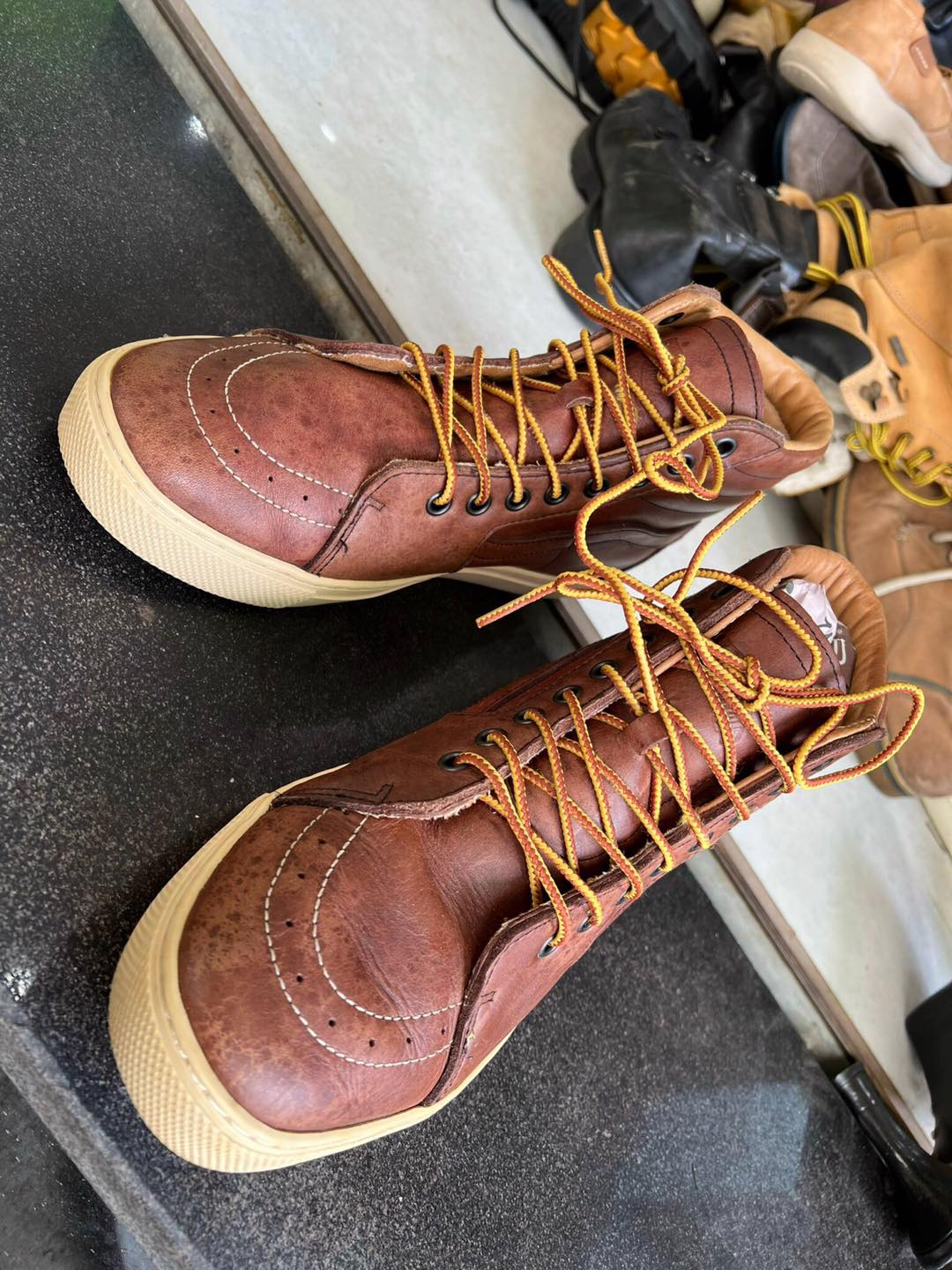 Giày Boot Secondhand