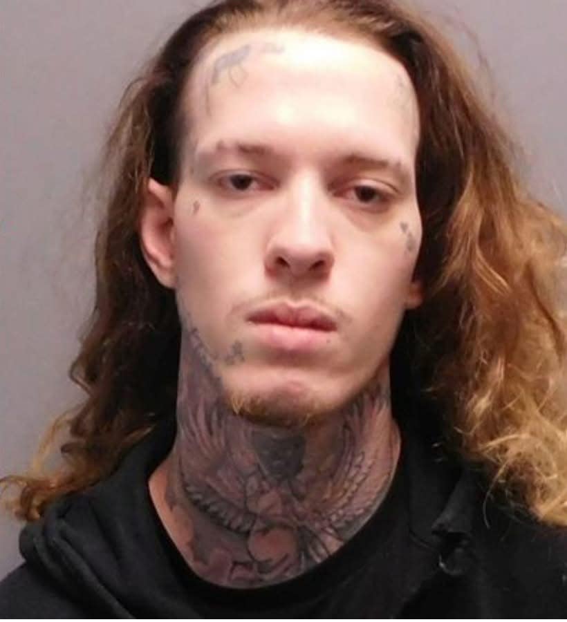 El - Travis Clayton Wildeman, de 25 años, ha sido acusado en relación ...
