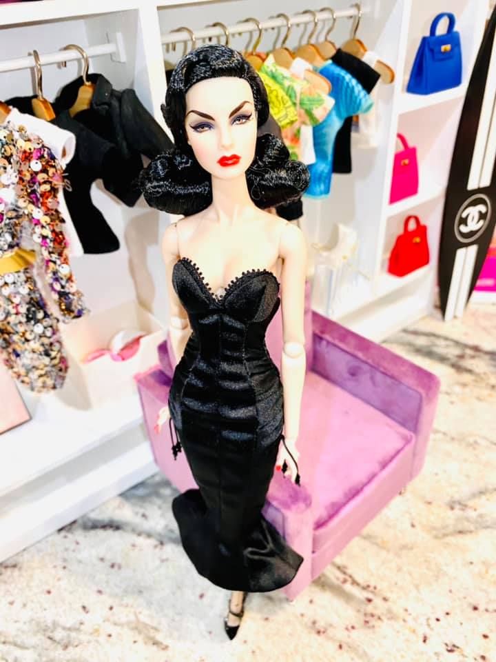 An “Intimate Soirée” Agnes Von Weiss Is Happening Now At