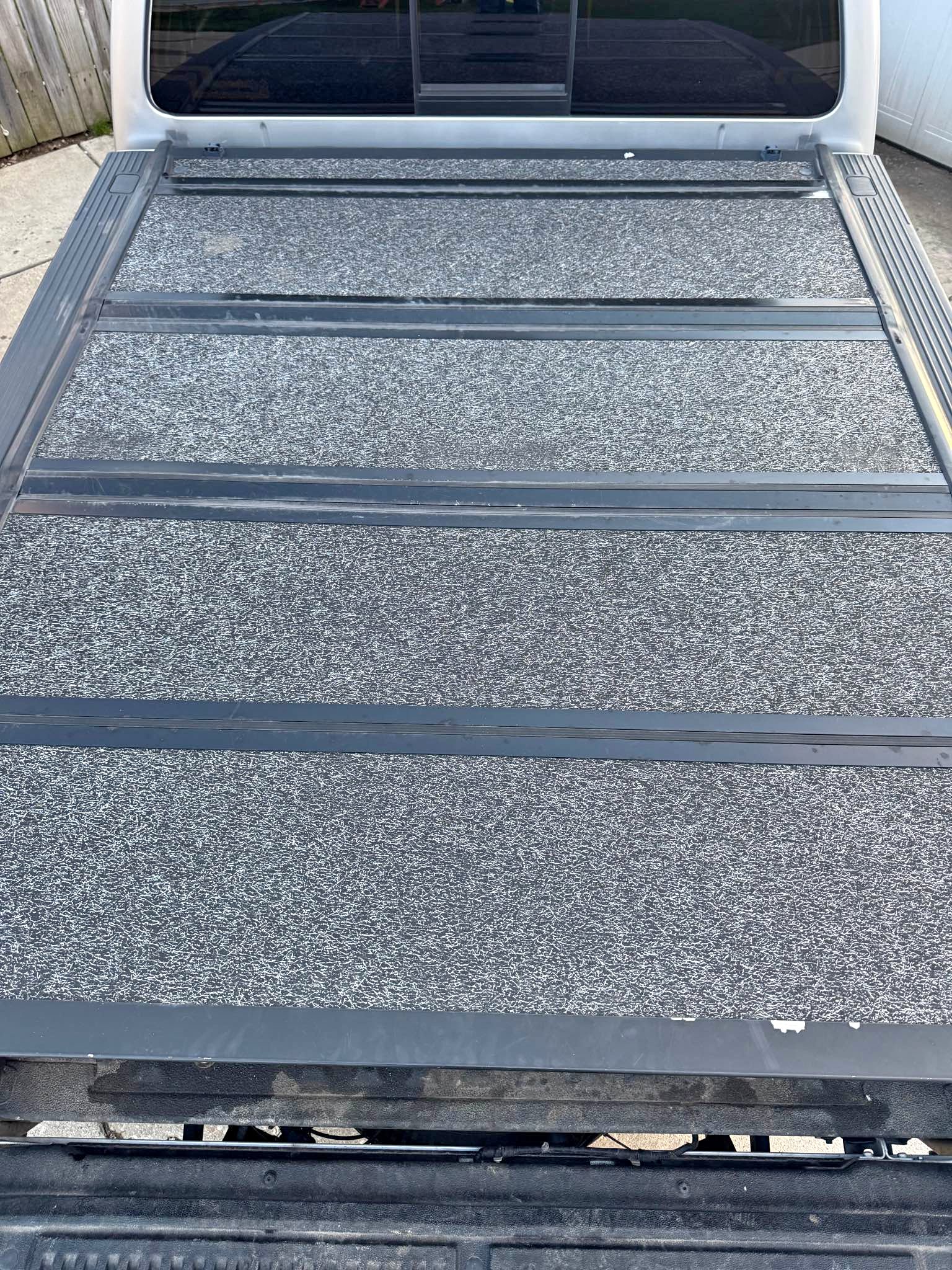 Ford f250 tri fold tonal cover 6 foot 10 box - Car Exterior Parts ...