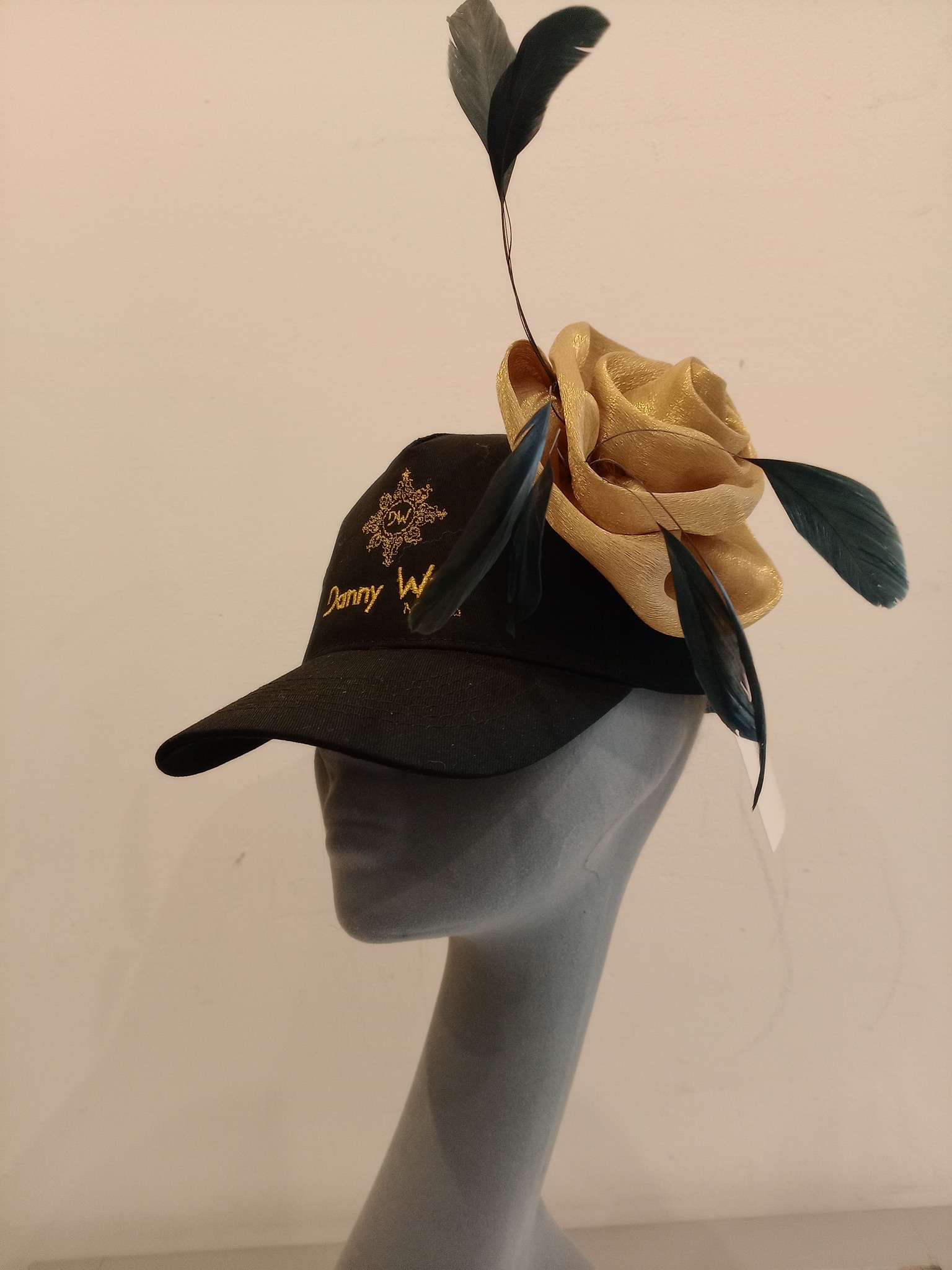Sciarpa Di Velluto Devoré Viola/rosa Con Disegno Floreale Su Seta Nera - Elegante E Nuova