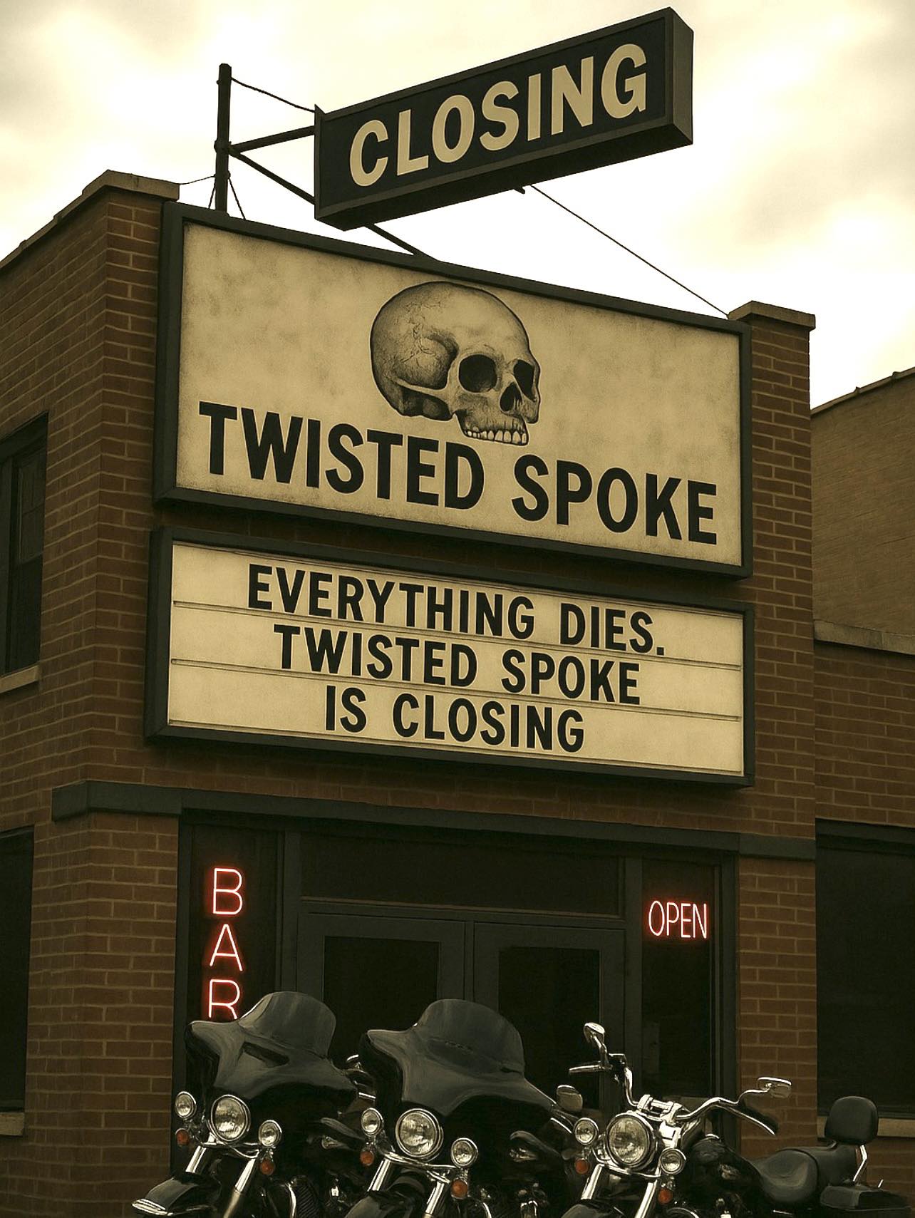Marcus Leshock - Chicago’s TWISTED SPOKE bar is CLOSING... | Facebook