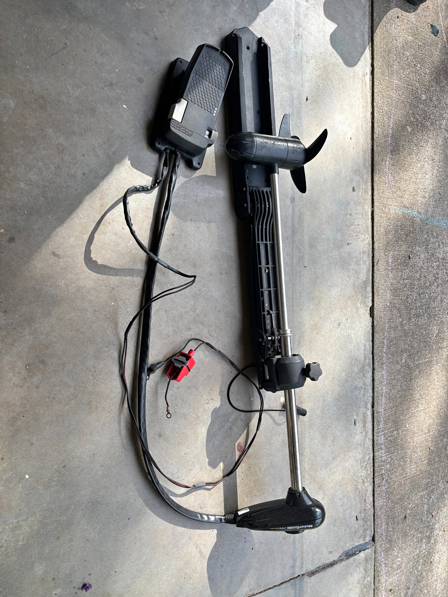 MotorGuide Pro Series 46 LB 12 Volt 36 Inch Shaft Boat Trolling Motor ...