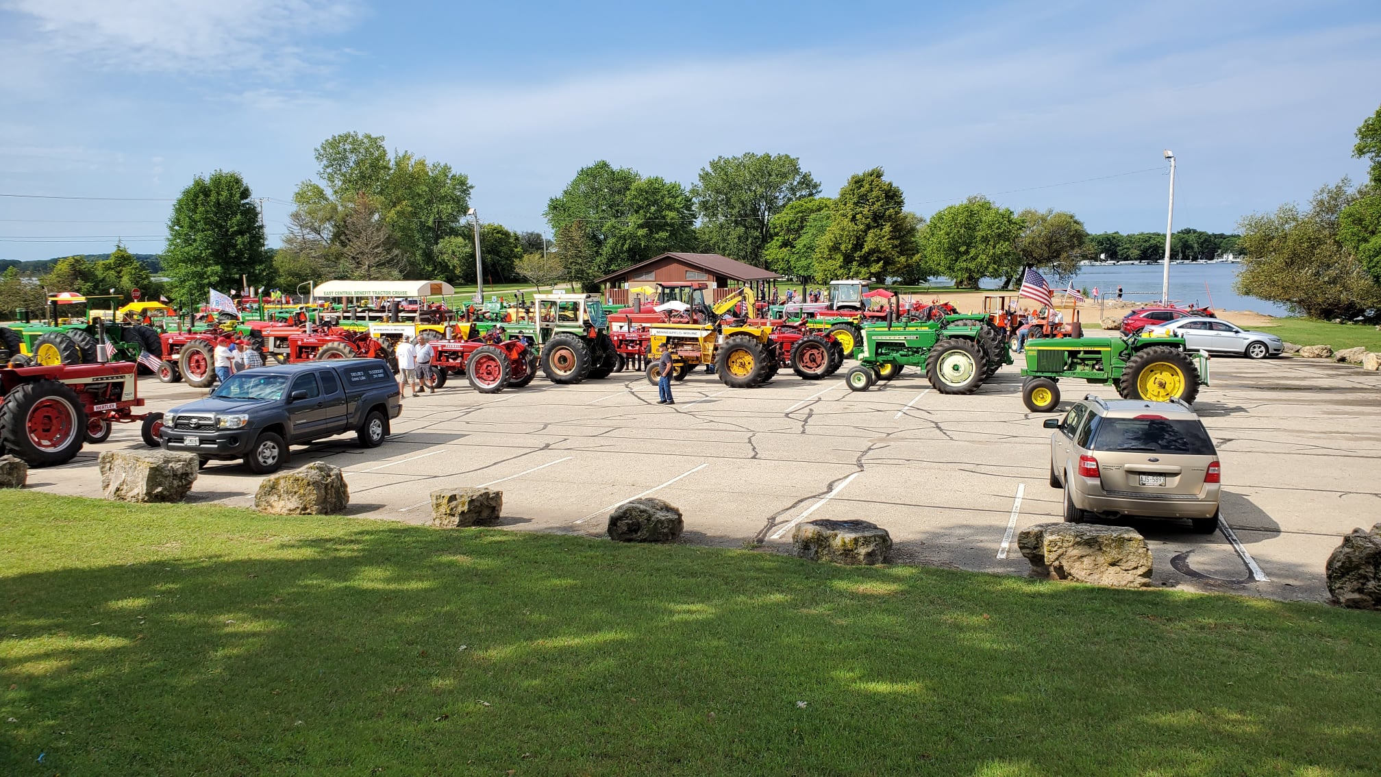East Central Benefit Tractor Cruise | Ripon WI