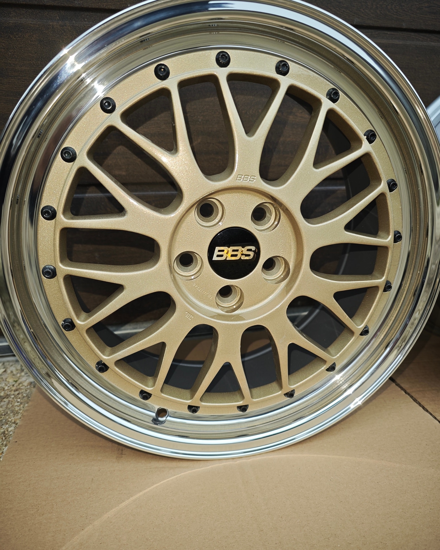 Rare wheels - Rare wheels added a new photo.