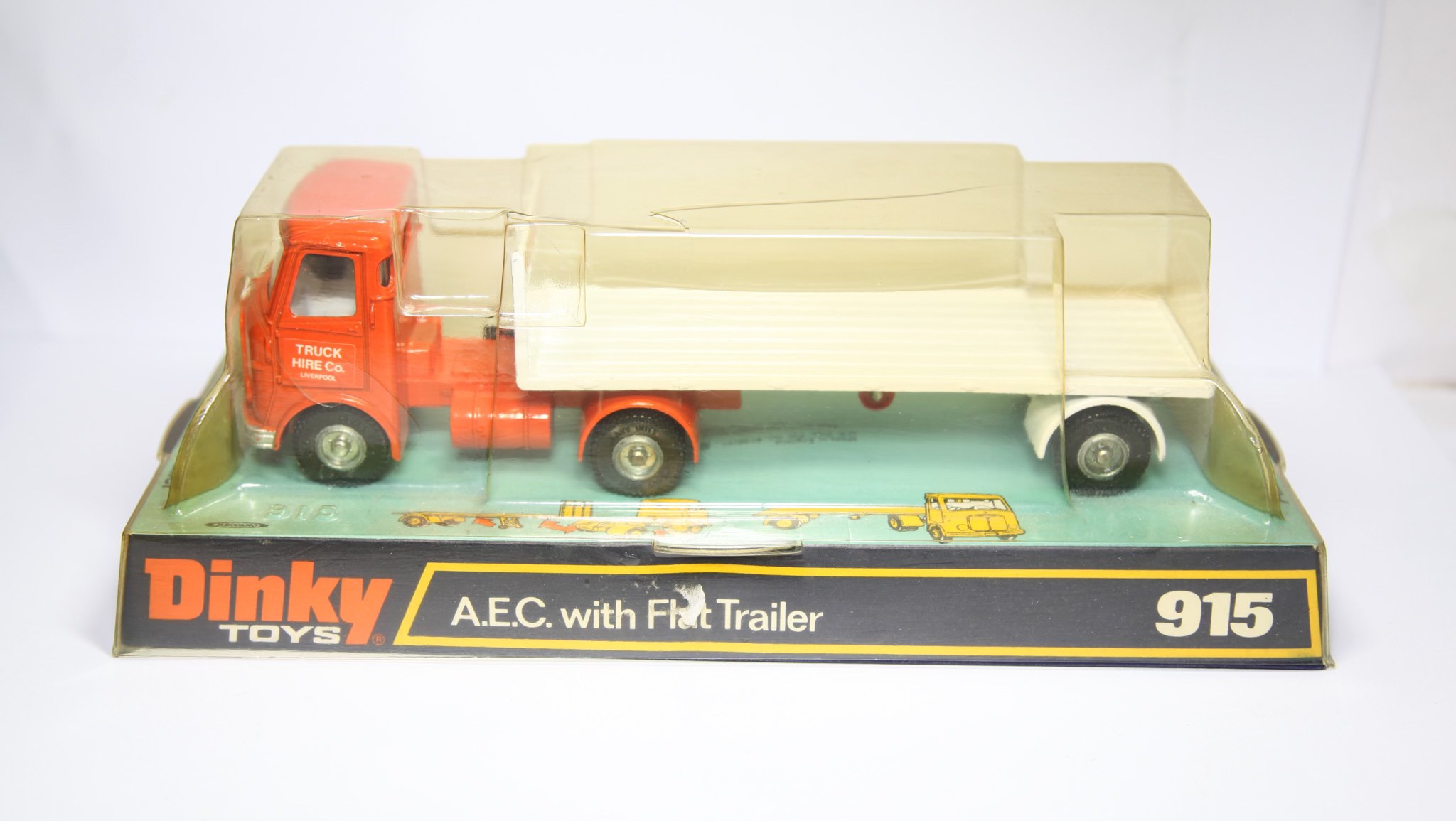 Dinky 915 AEC With Flat Trailer In Original Box - Really nice 