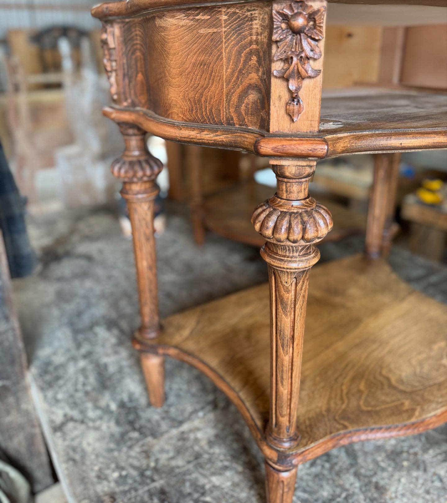 Charles... - Charles Phillips Antiques and Architecturals