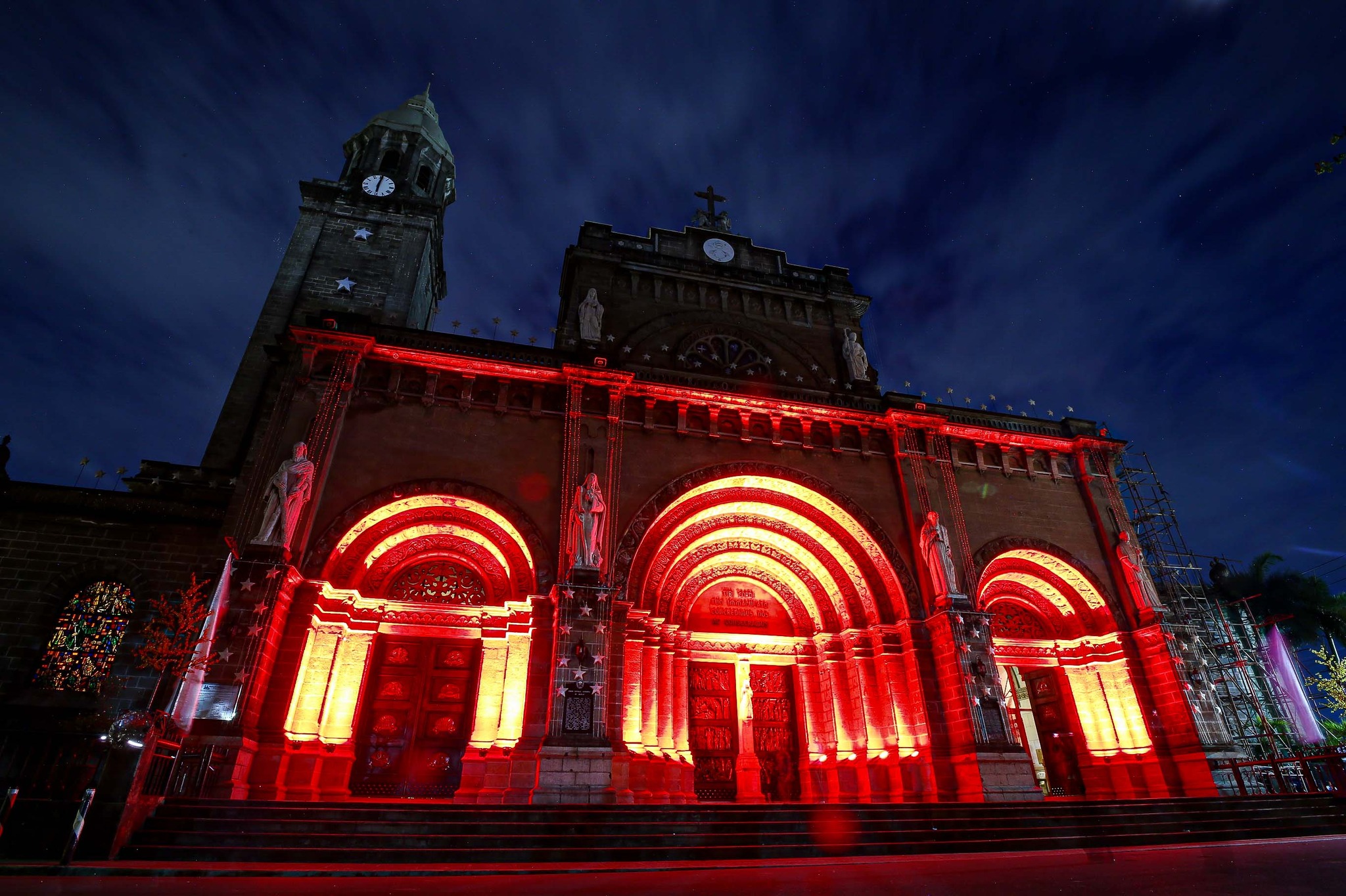 INQUIRER.net - The Manila Cathedral is lit in red to commemorate ...
