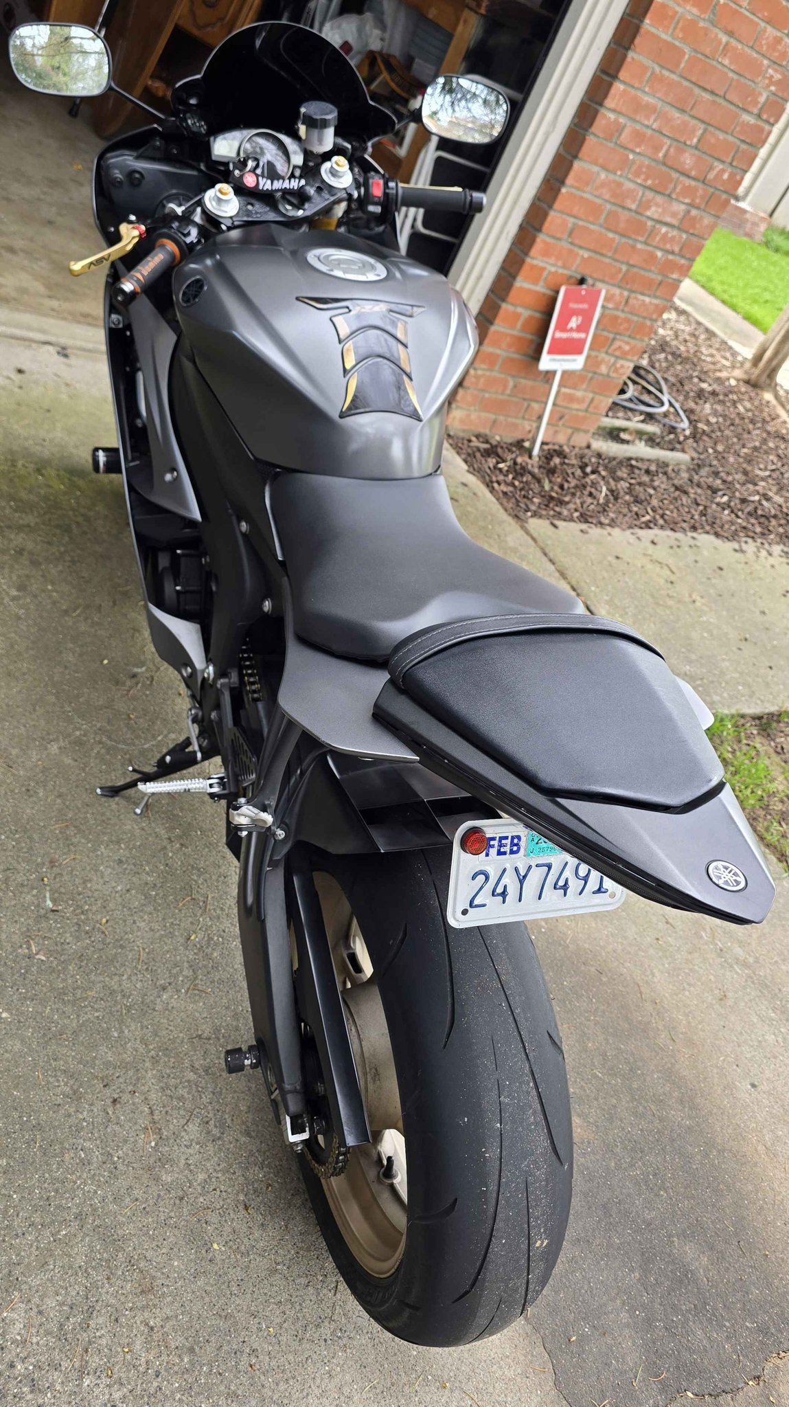 2014 Yamaha R6 (Clean Title) - Motorcycles & Scooters - Rosemont ...