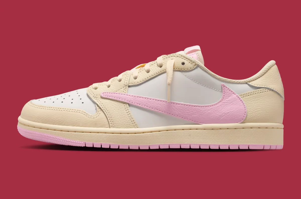 Travis Scott x Air Jordan 1 Low OG 