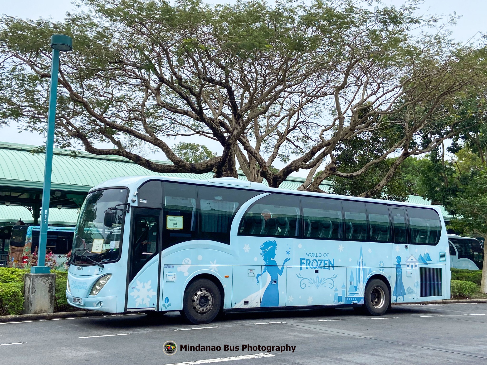 Mindanao - World of Frozen Hong Kong Disneyland Hotel Resort Shuttle ...