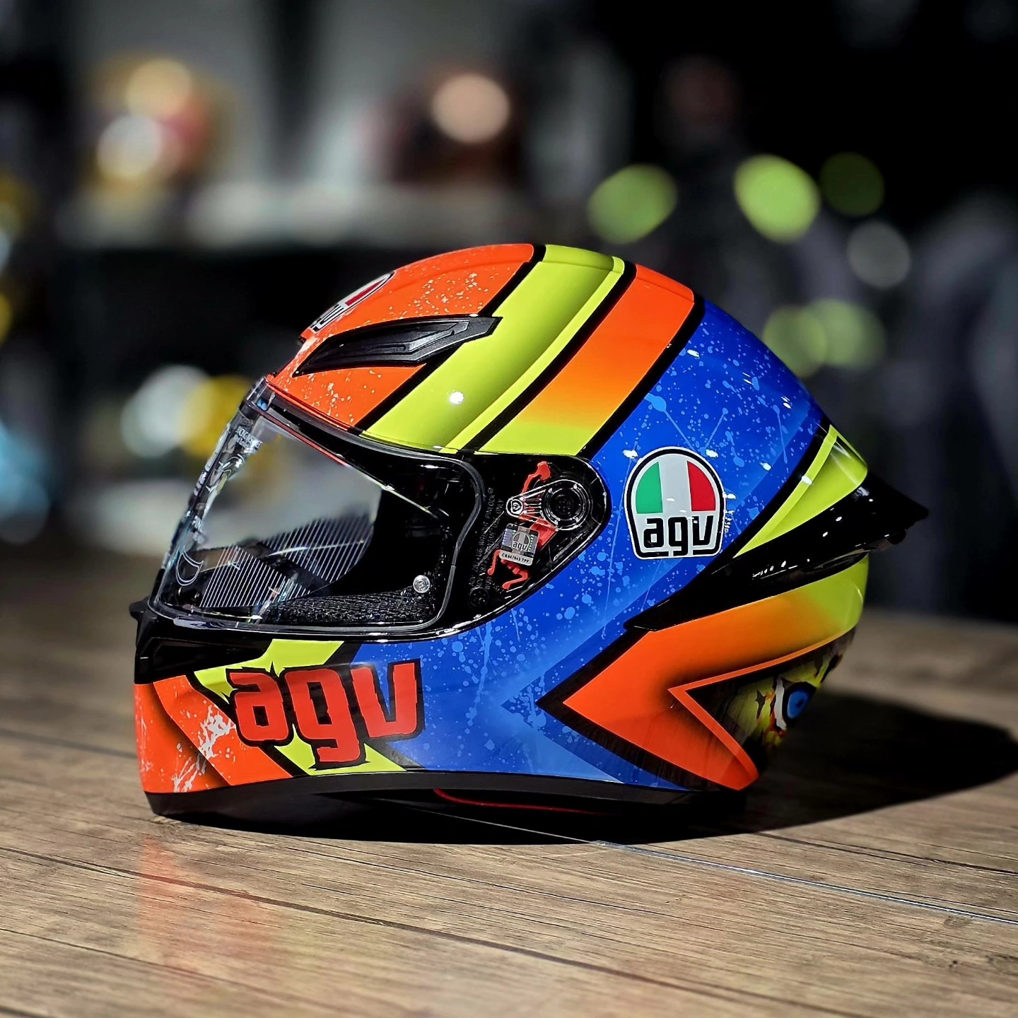 agv k1 indonesia S Helmet The AGV Extreme Safety construction protocol means that K1 S meets the requirements of the stringent ECE22.06 standard and then some AGV K1-S Sling Helmet black