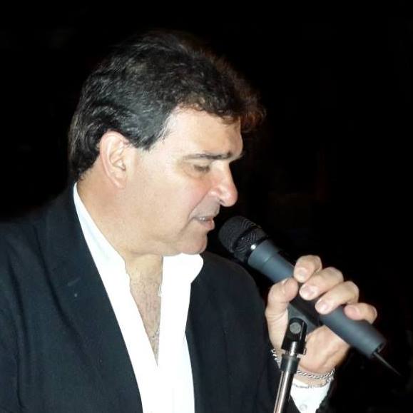 #buenosmomentos #amigos #díadelamadre #showenvivo #música HOLA GENTE ...