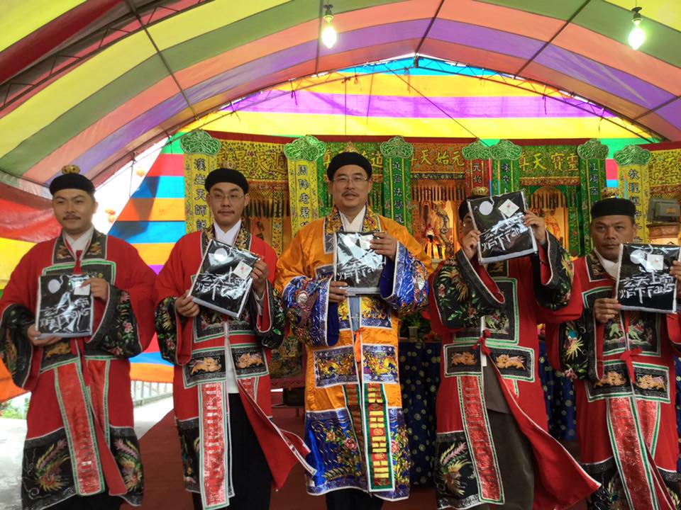力士製茶所 x 松柏坑潮牌 - 最有能力 [身披北斗] 的，莫過於這群人了 >///