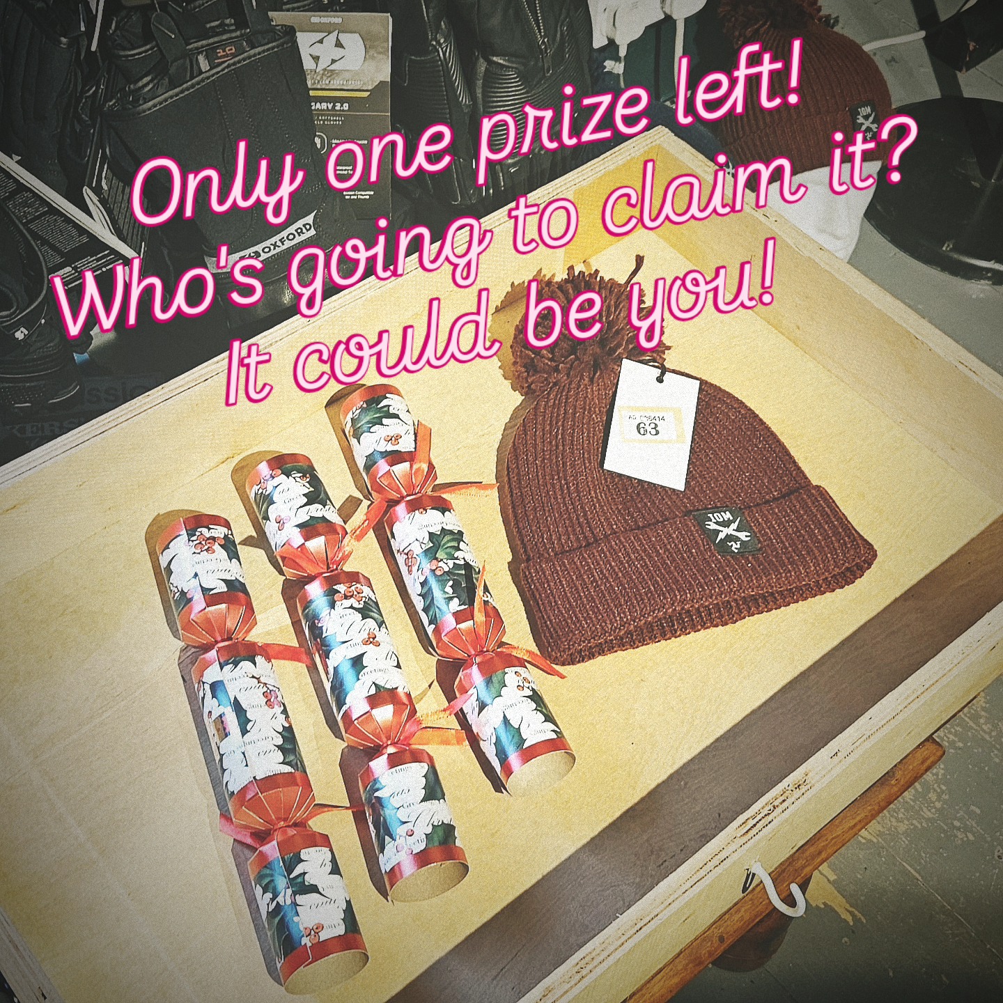 Open - Good morning folks 😀 Who's going to get the last raffle prize? 🤷 ...