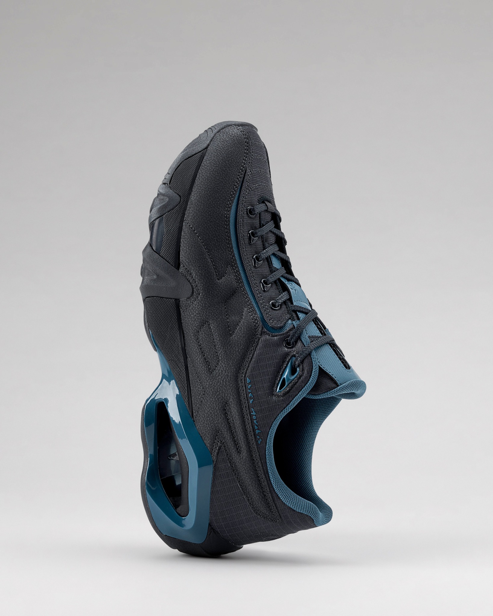 ASICS and Kiko Kostadinov take it further with ASICS Novalis. A 