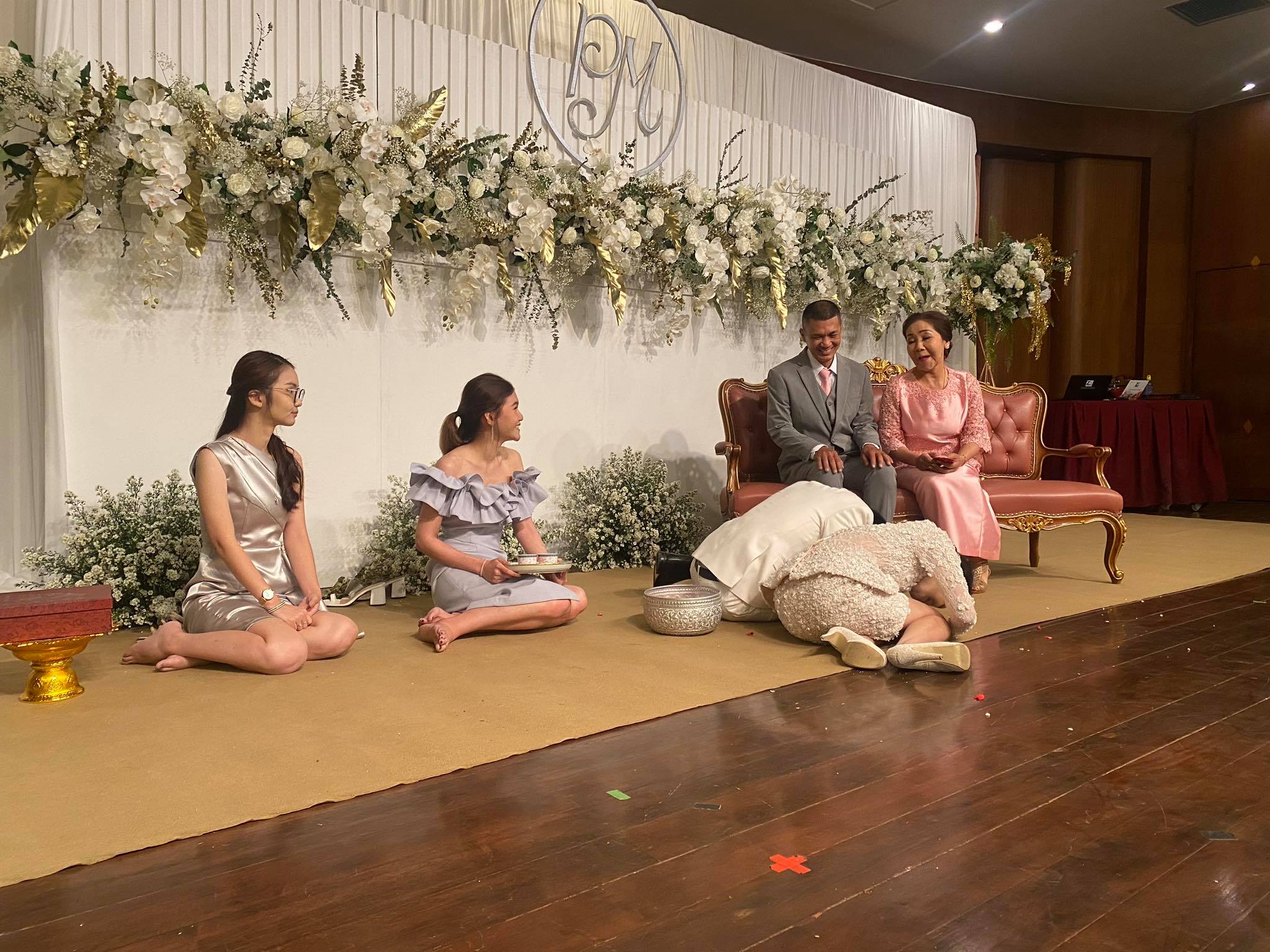 วันที่2พค 63... - พิธีกรงานแต่ง นายพิธี รันคิว By พิรุณ | Facebook