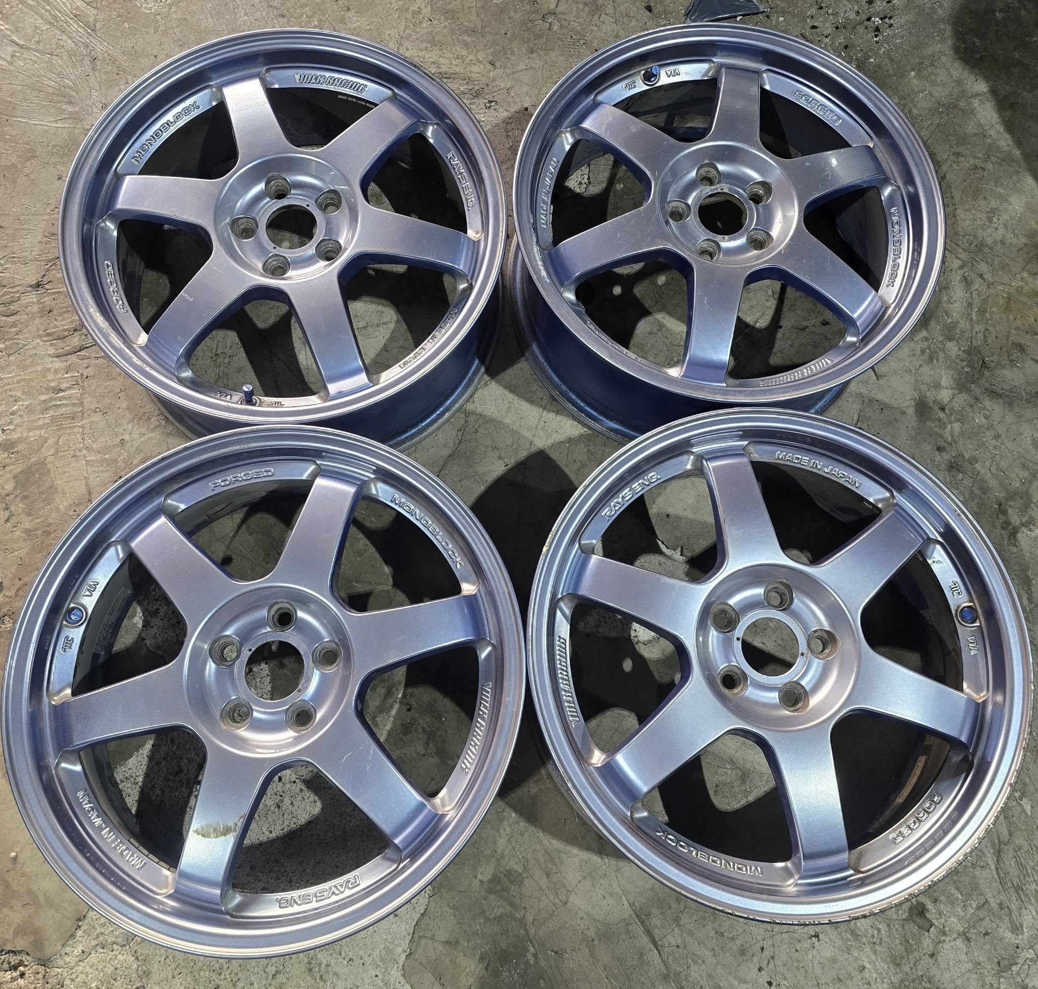 Rays 37ESPCORT 17x7 +50 5x100 60k very slightly nego This is Rays 