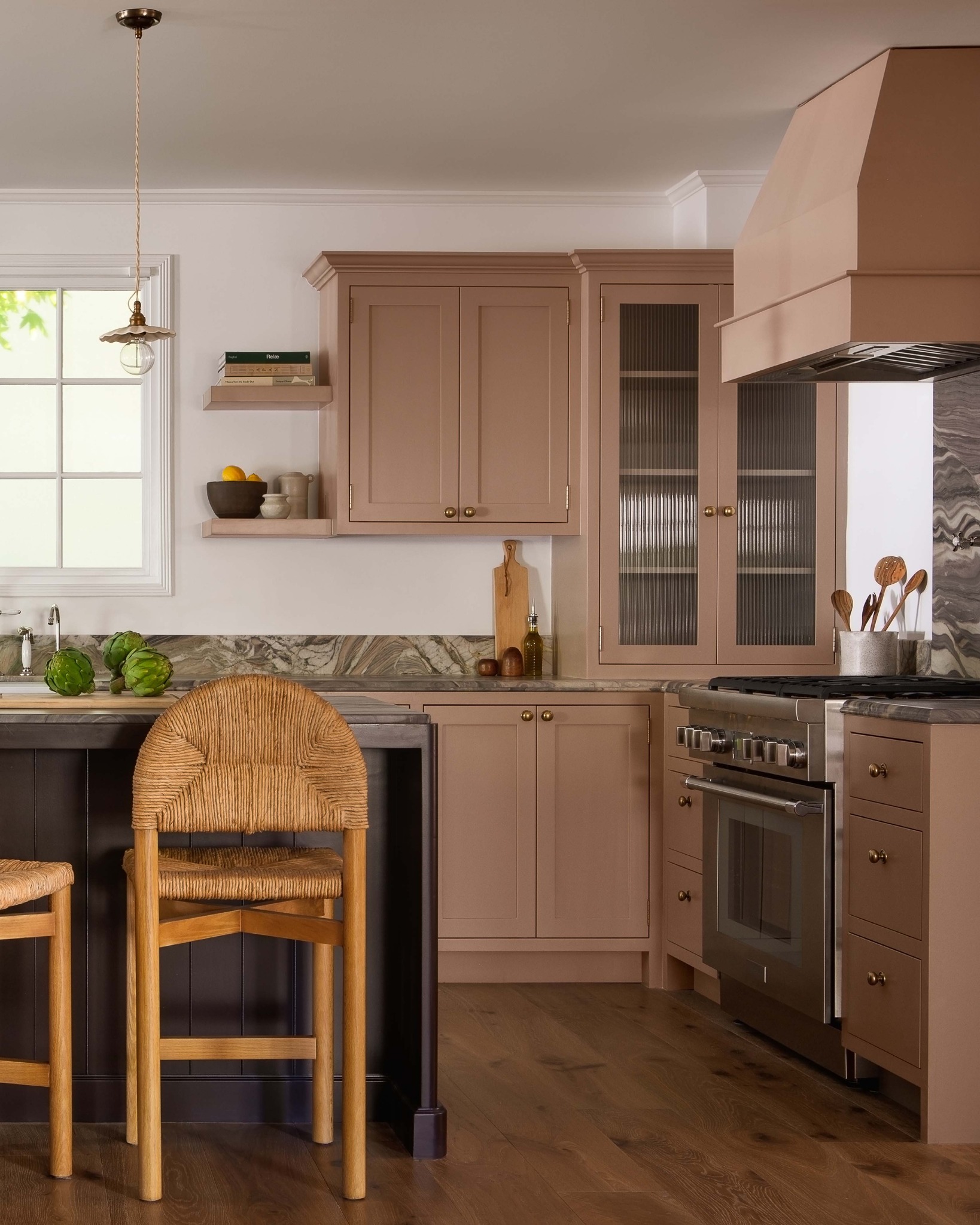Domino - Dialing up this L.A. home's charm took big changes (like ...
