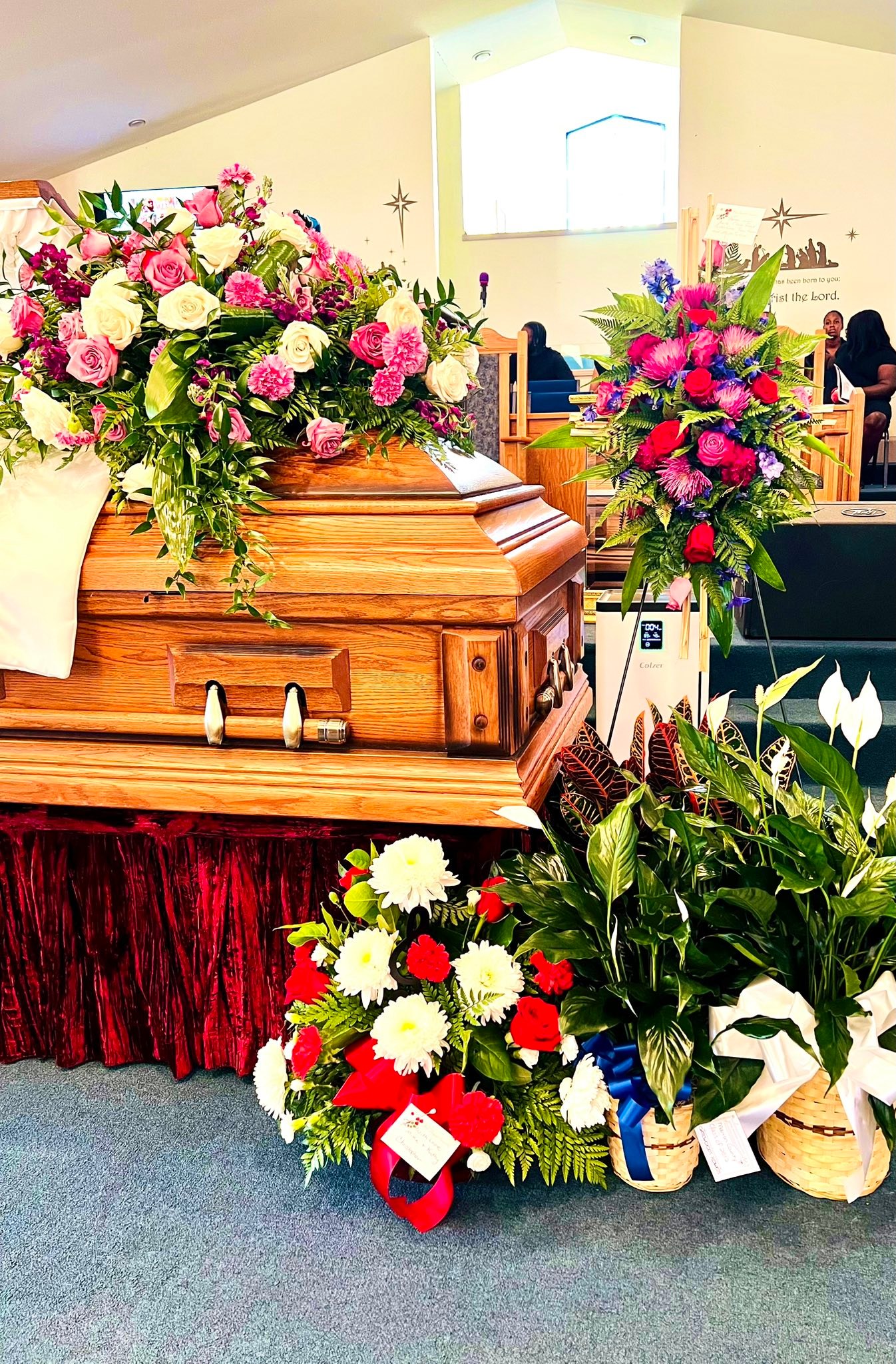T. V. Williams Funeral Home... - T. V. Williams Funeral Home