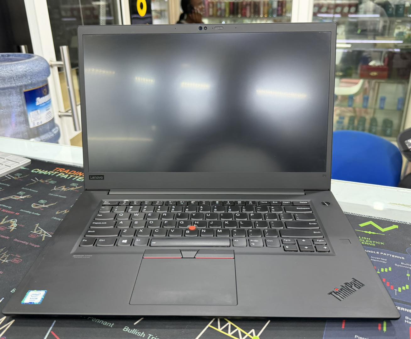 Lenovo ThinkPad P1 Gen 3 Mobile Workstation Intel Xeon W-10855M 