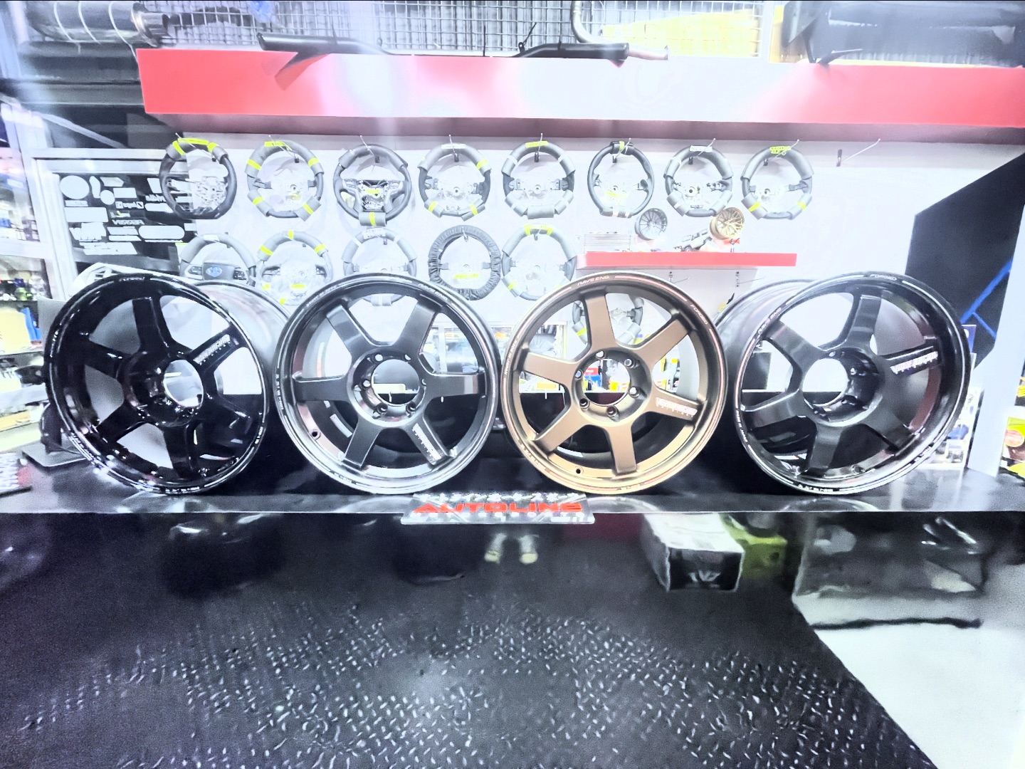 Volk Racing TE37 Large PCD PM2 18 inch x 8 1/2 offset + 20 6 Holes 