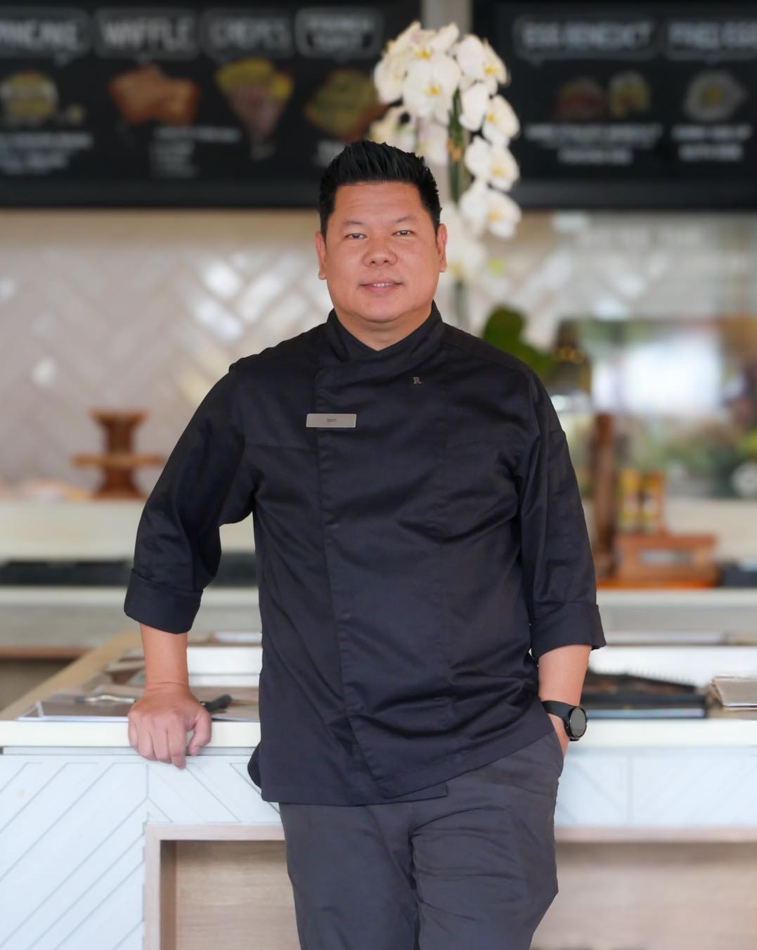Renaissance - Please join us in welcoming Khun Suthep Tiaosakul (Chef ...