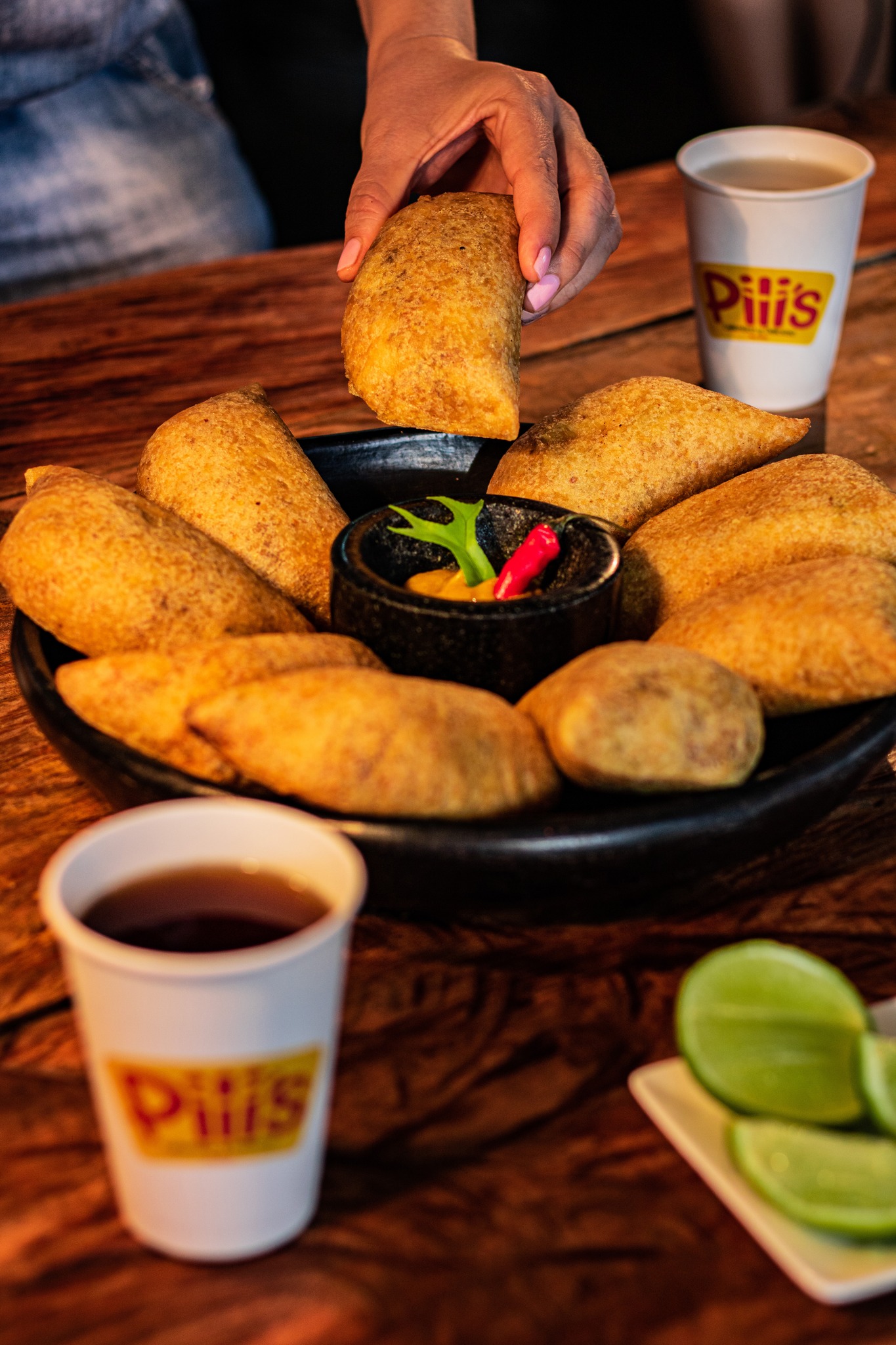 Pilis Pandebono - 🥟 Un clásico que nunca falla 🥔🥩 Nuestra... | Facebook