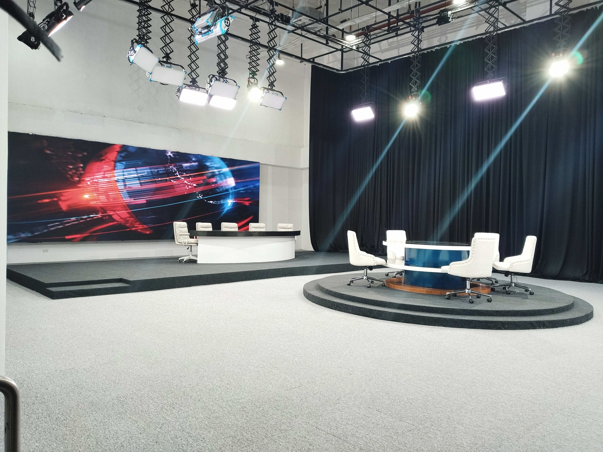 CDN - BAGONG PILIPINAS STUDIOS IN CEBU LOOK: Here are some of the ...