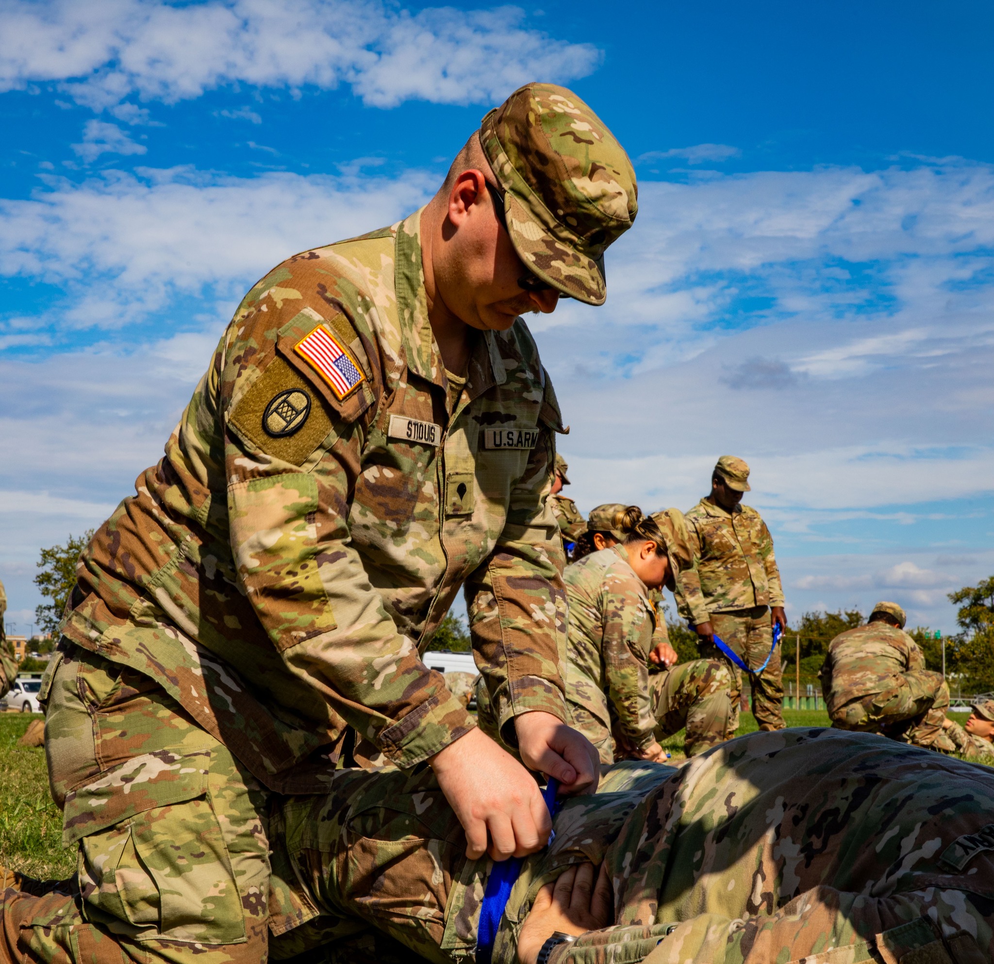 #Guardsmen use their training to... - D.C. National Guard | Facebook