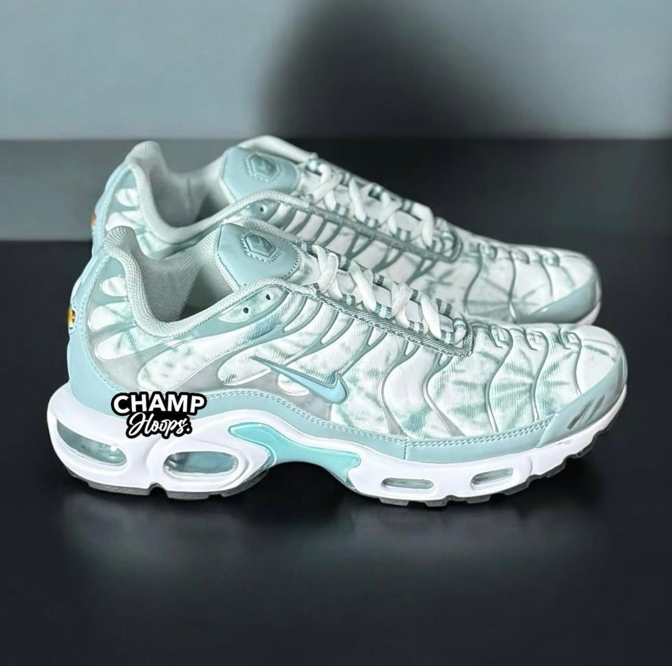 Nike Air Max Plus 