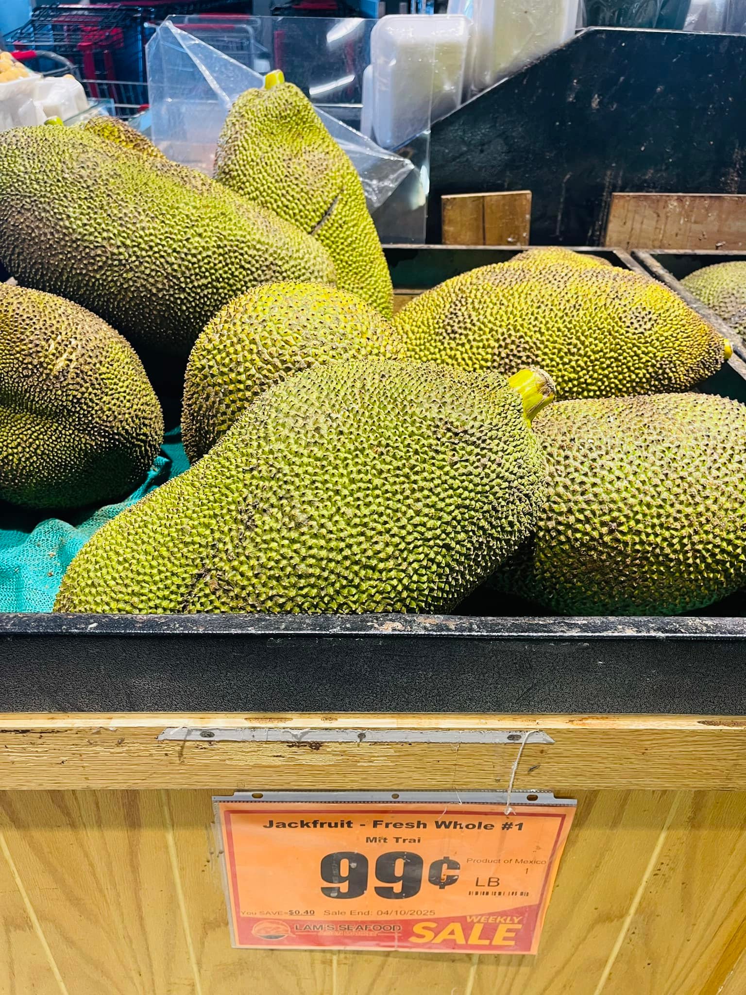 Fresh Whole Jackfruit is on sale for 99cent/lb!!!