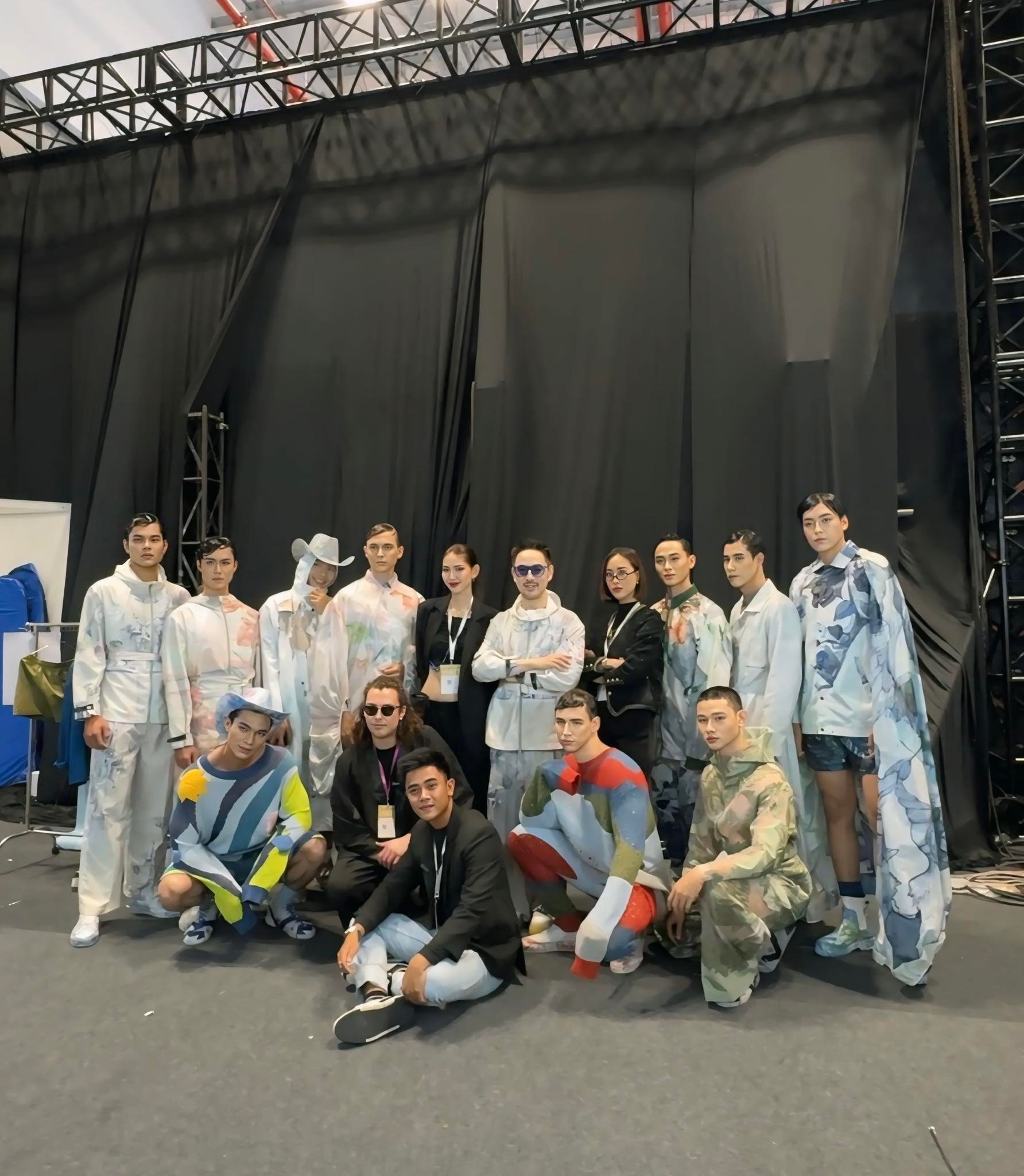 SHINE GROUP