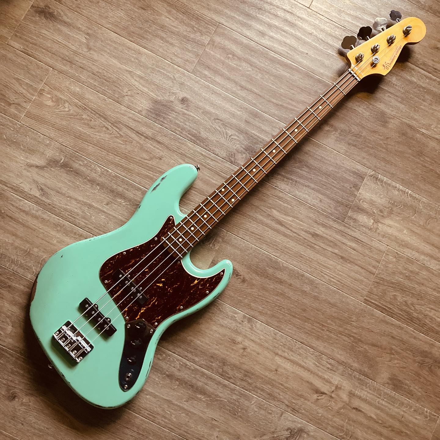 Miyako custom bass guitar (@miyakobasscustomguitar) • Facebook