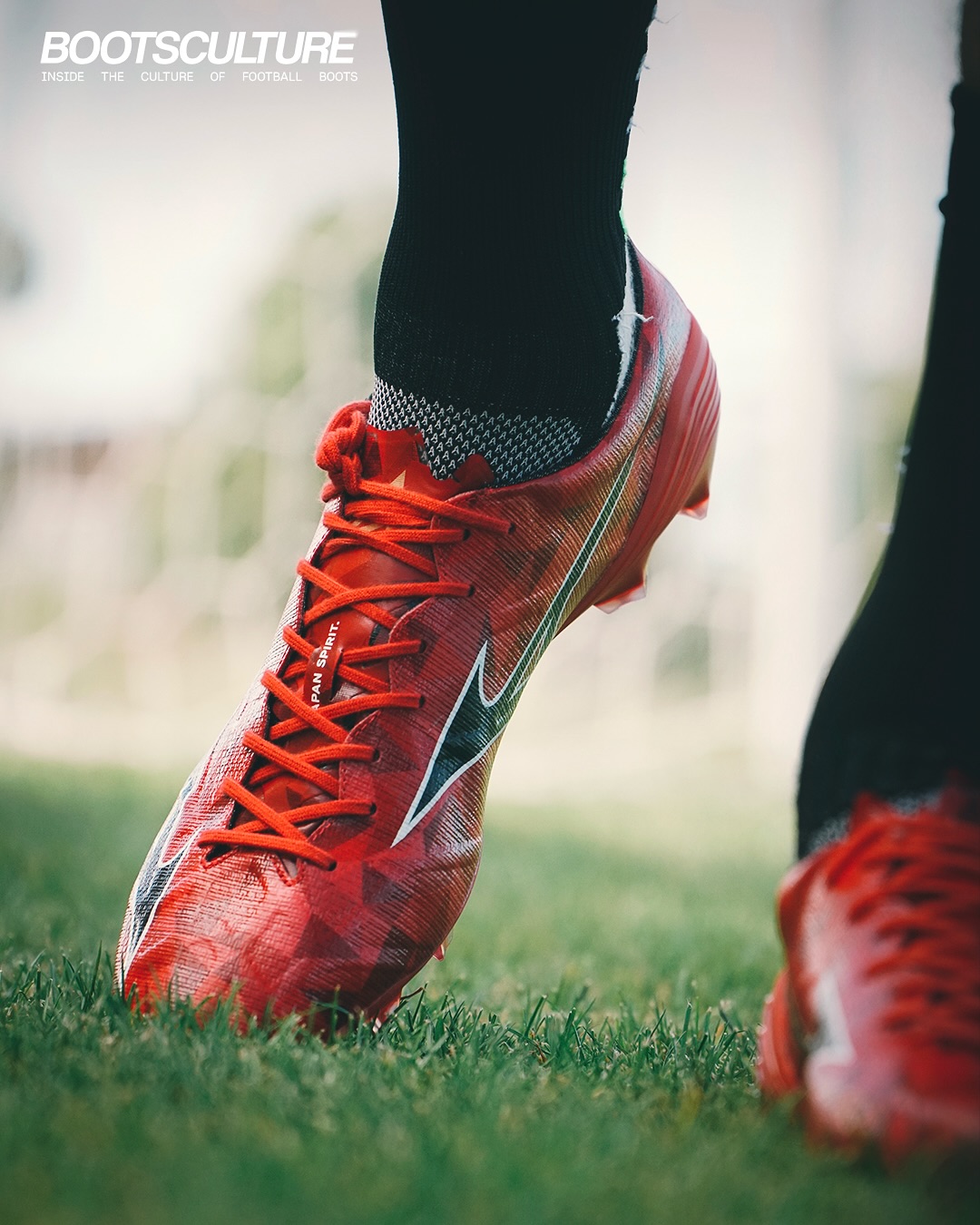 Straight to the pitch into the brand new Mizuno Alpha 2 'Ruby Red