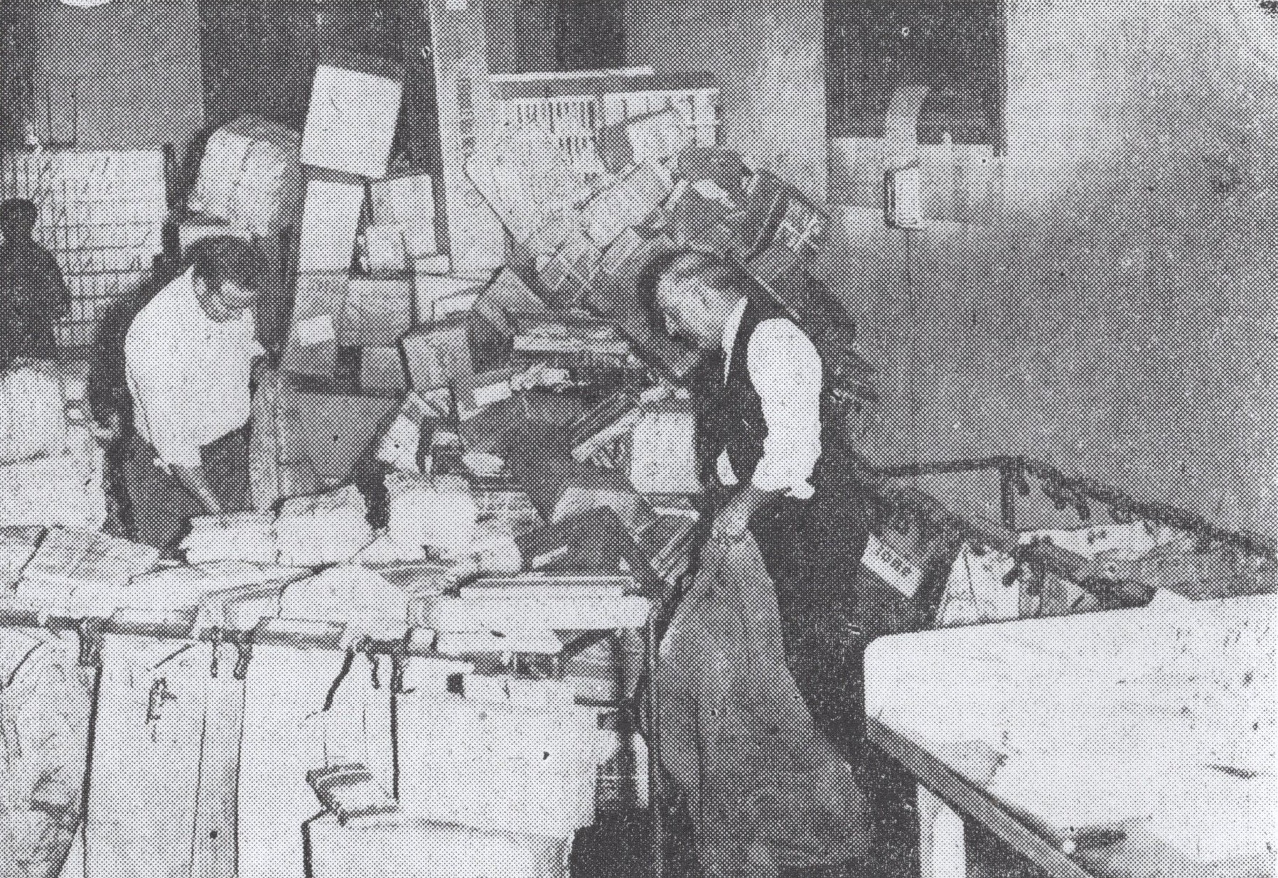 Gratiot - Time Machine - Ithaca Post Office Swamped at Christmas The ...