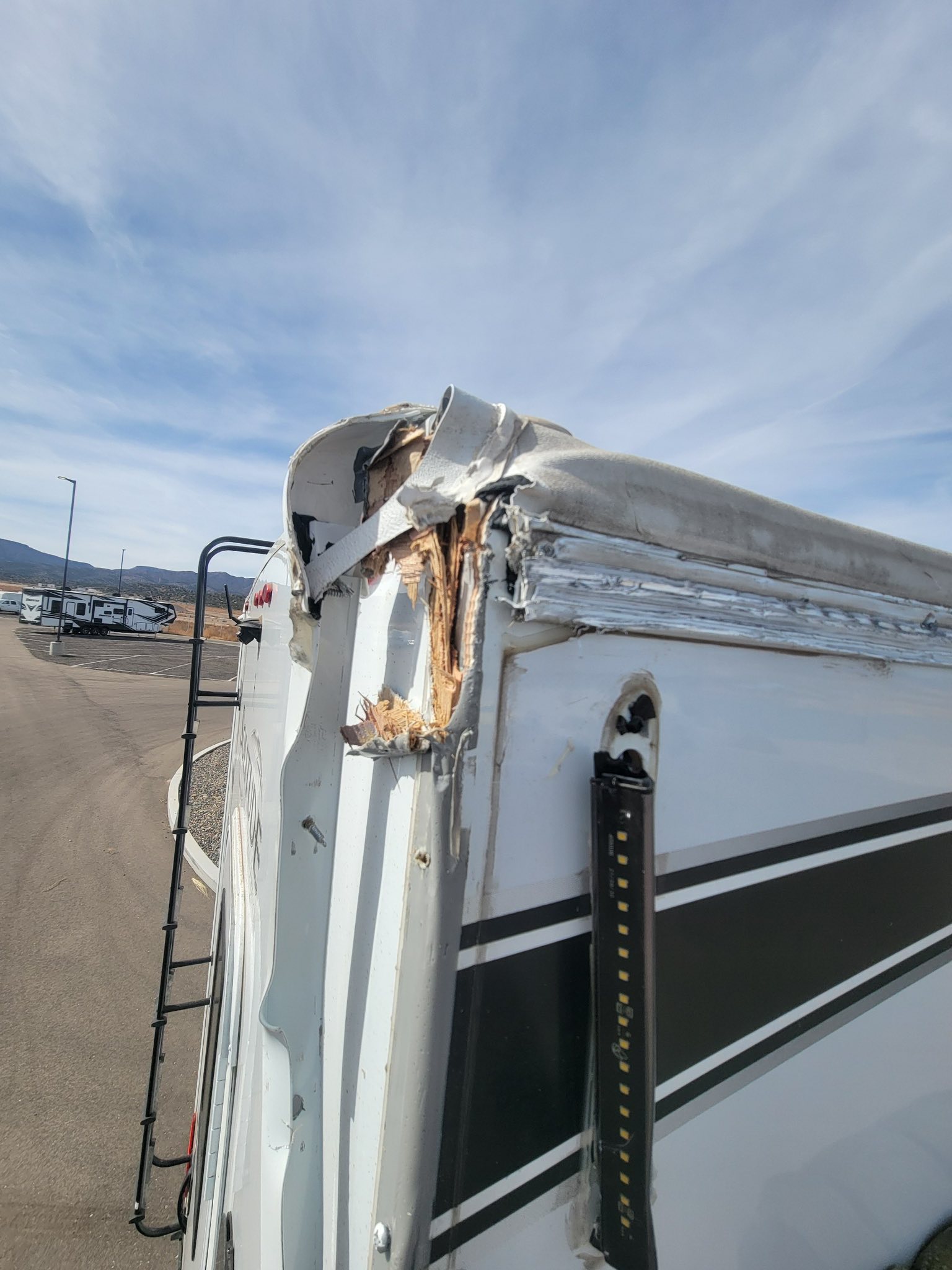 BeauTiful Az RV repair