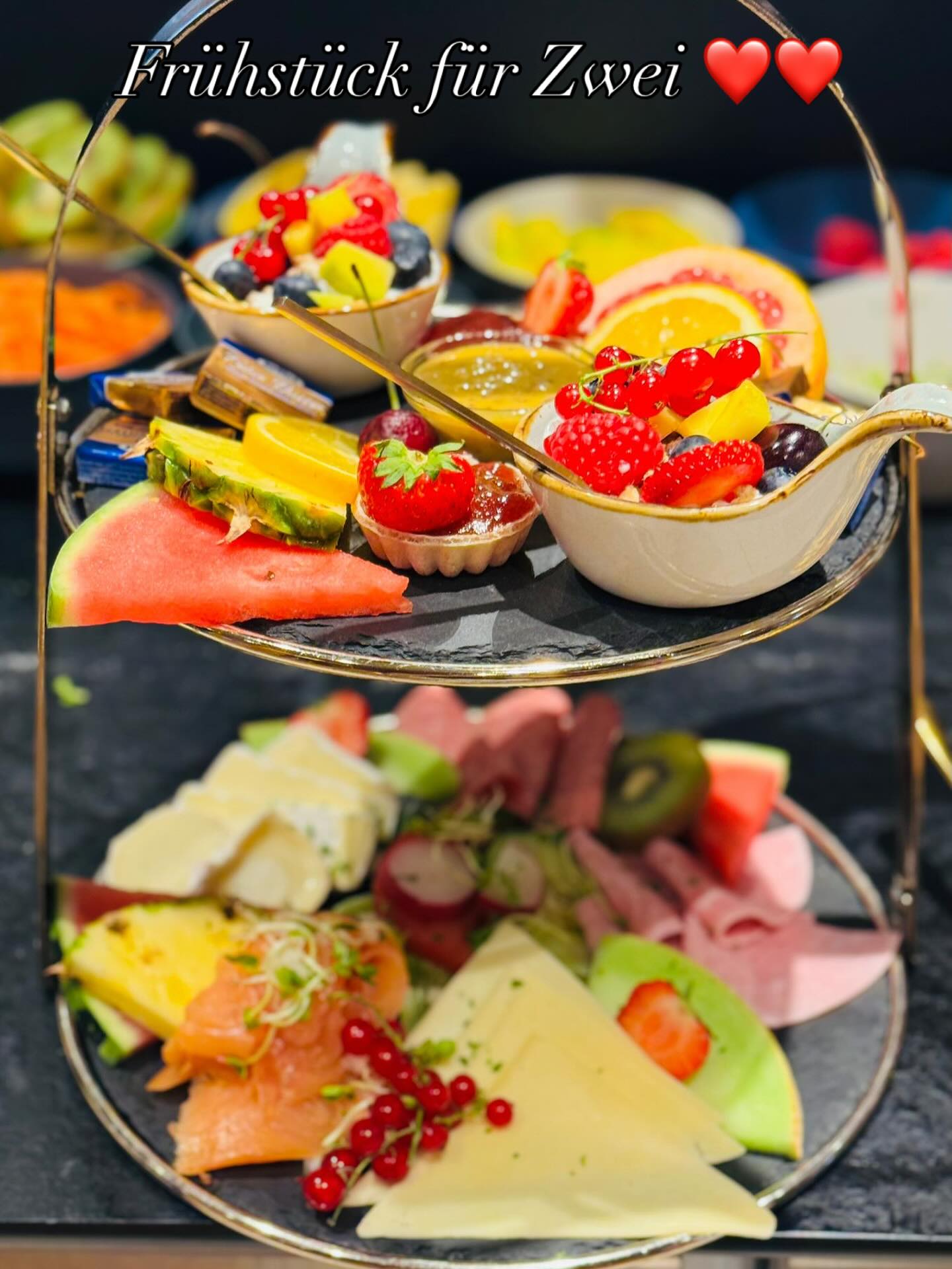 Das Frühstück für zwei Personen ist immer ein Klassiker wird meistens zum ausgiebigen Frühstück bestellt ❤️ #frühstücksliebe #gutenmorgengrüsse #café #lieblingsfrühstück #stolbergrheinland #liebzumdet