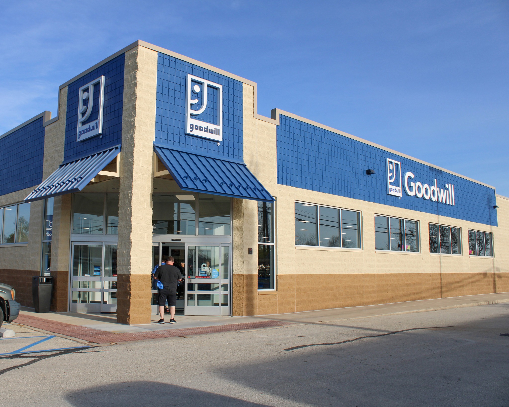 Goodwill of Central & Southern Indiana - at the Nora Goodwill store ...
