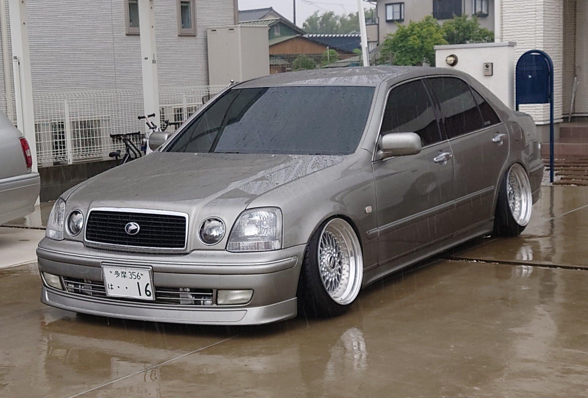 This Toyota Progrès fitted with a 1JZ-GTE and R154 manual