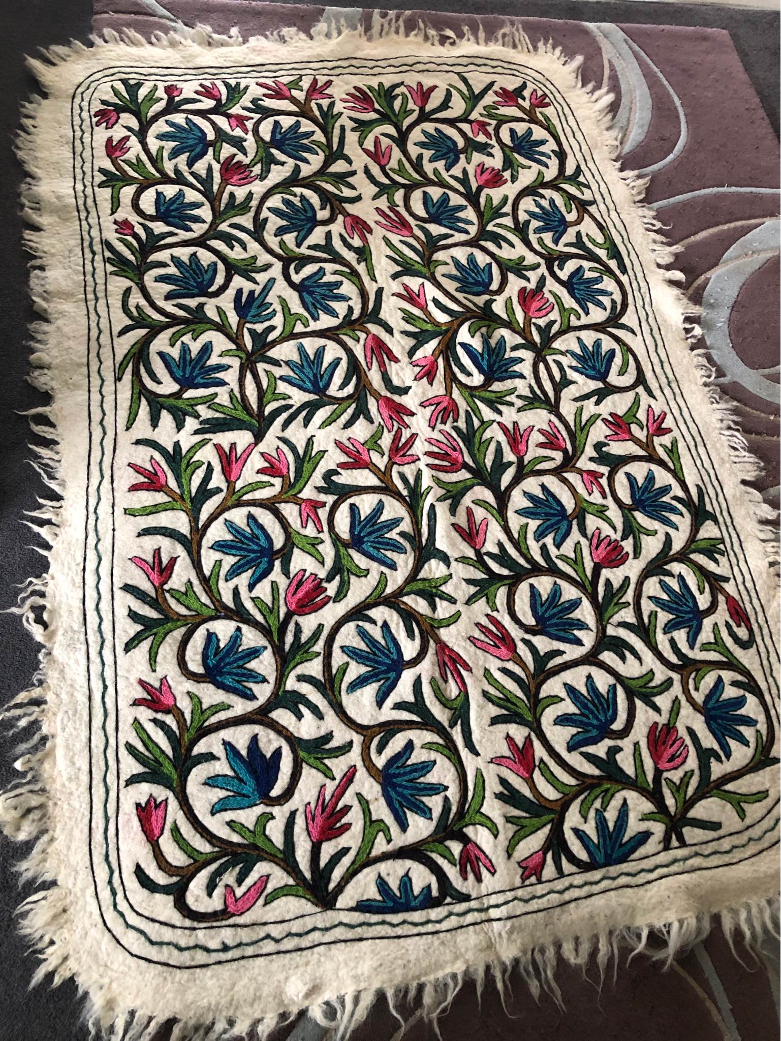 Beautiful Numdah hand embroidered rug in excellent condition - Area ...