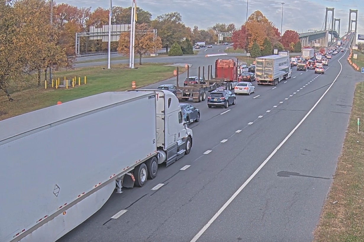 0830 UPDATE: A third lane has been... - WDEL TrafficWatch | Facebook