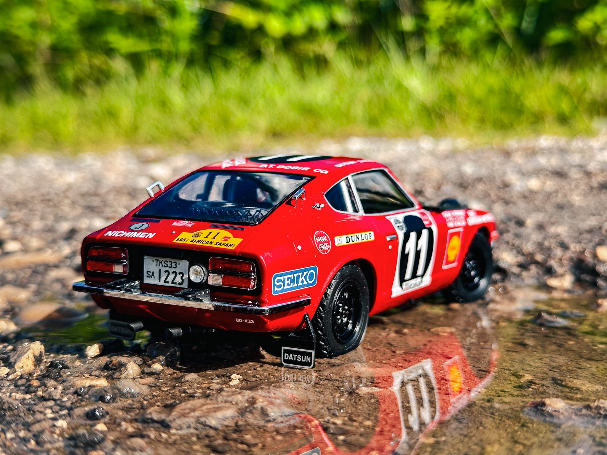 Datzun 240 Z 1ere au safari rally en 1971. Kit Hasegawa 1/24.