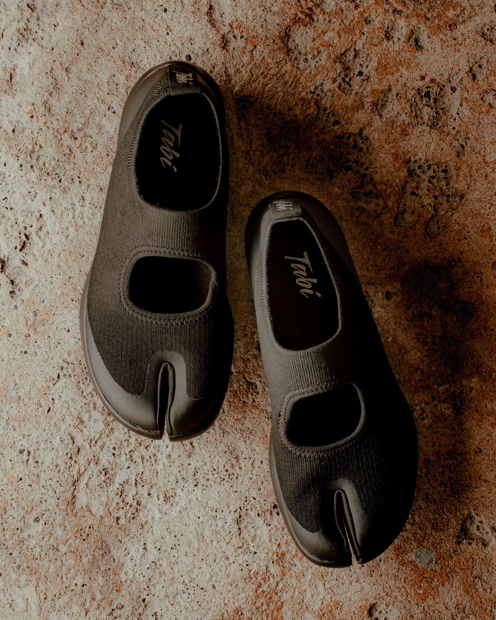 Livestock - The New Balance x thisisneverthat ML827KTV is now 