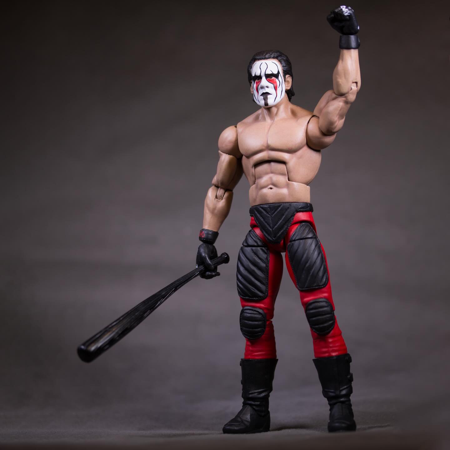 Look at this beautiful custom Sting based off of the TNA Video